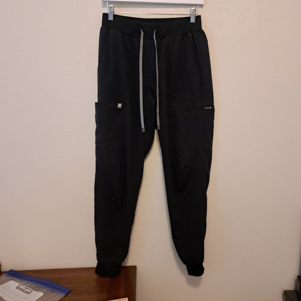 Fabletics Black Performance Joggers Womens Medium Drawstring Cargo Pockets